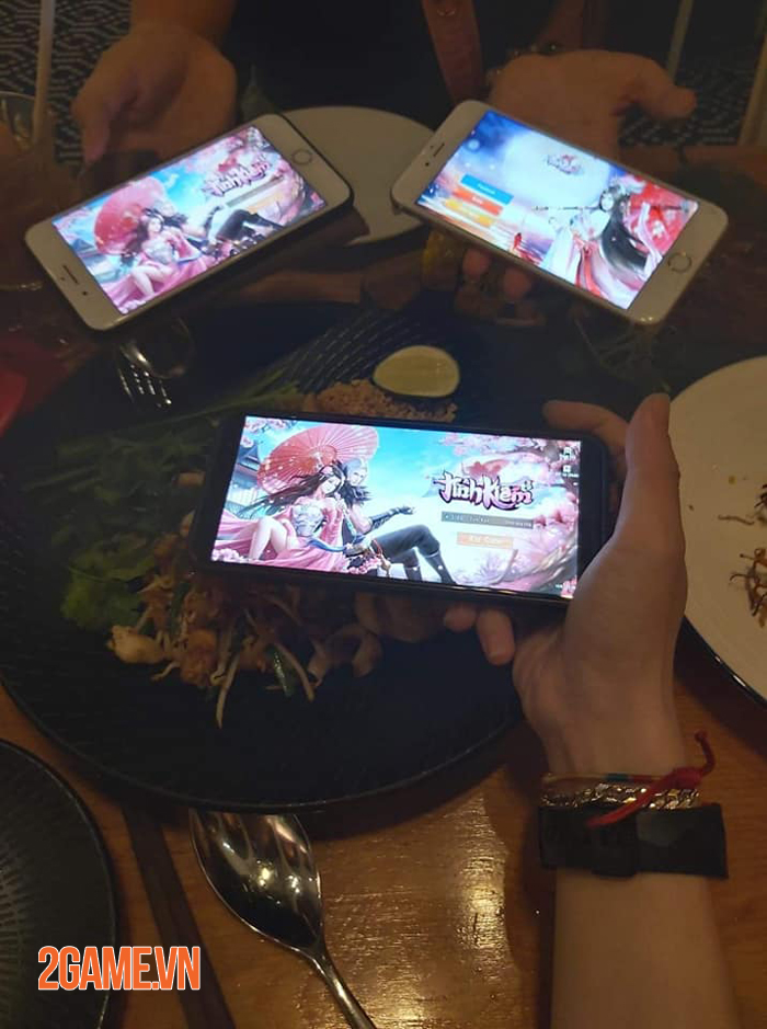 Game thủ Tình Kiếm 3D rủ nhau hội họp mừng game tròn 1 tuổi 6 Game thủ Tình Kiếm 3D rủ nhau hội họp mừng game tròn 1 tuổi 6
