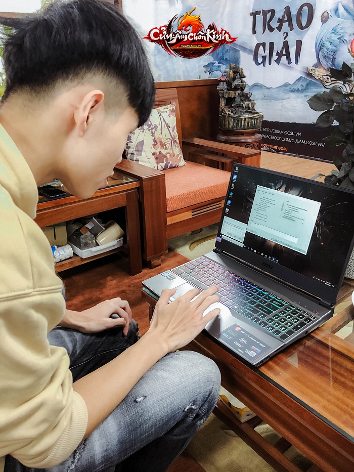 Cửu Âm Chân Kinh Online trao giải thưởng khủng cho game thủ may mắn 2 Cửu Âm Chân Kinh Online trao giải thưởng khủng cho game thủ may mắn 2