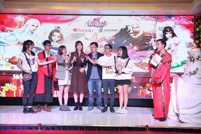 Trịnh Đình Quang đồng hành cùng Tình Kiếm 3D ra mắt MV mới 3 Trịnh Đình Quang đồng hành cùng Tình Kiếm 3D ra mắt MV mới 3