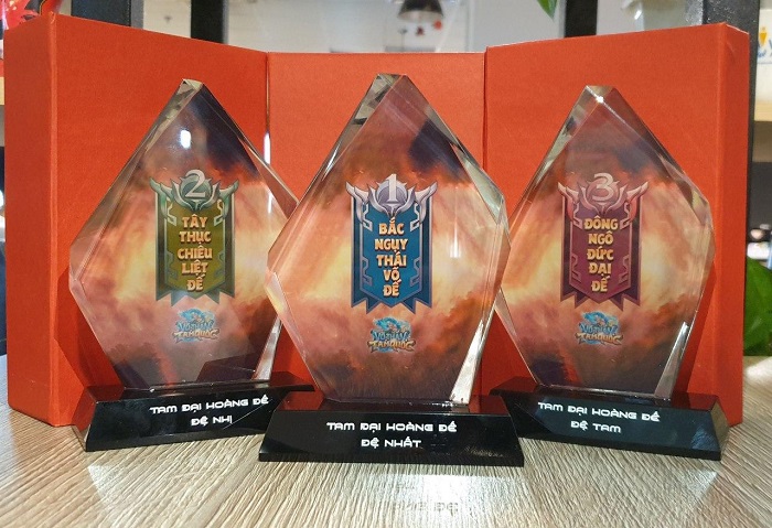 Võ Thần Tam Quốc lộ diện Tam Đại Hoàng Đế mạnh nhất cuộc chiến Thần Tướng Giá Lâm 2 Võ Thần Tam Quốc lộ diện Tam Đại Hoàng Đế mạnh nhất cuộc chiến Thần Tướng Giá Lâm 2