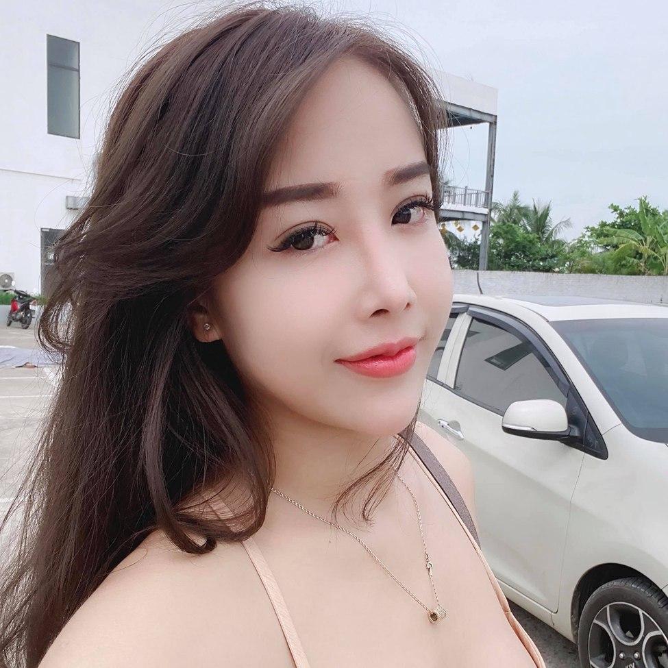 Hàng triệu đóa hồng Tình Kiếm 3D khoe sắc tại sự kiện Tuyệt Sắc Giai Nhân mùa 3 8 Hàng triệu đóa hồng Tình Kiếm 3D khoe sắc tại sự kiện Tuyệt Sắc Giai Nhân mùa 3 8