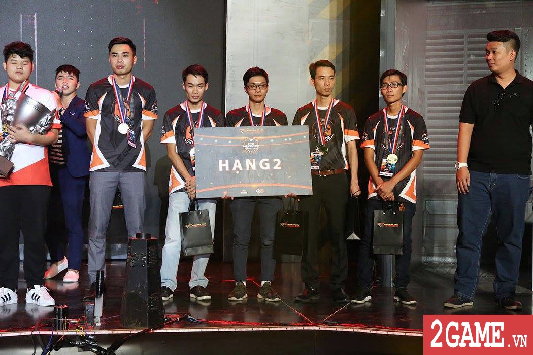 Ahihi Team trở thành nhà vô địch Crossfire Legends năm 2017 2