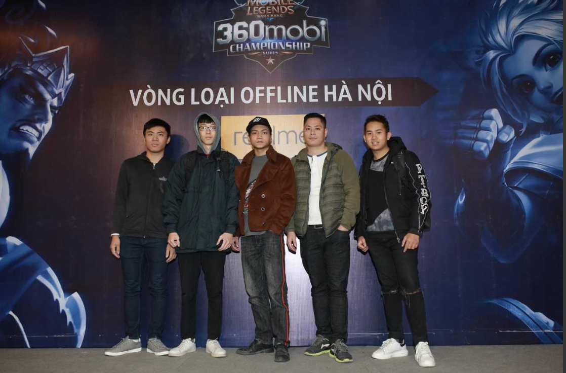 Các đội tuyển eSport chuyên nghiệp tập trung thi đấu Mobile Legends: Bang Bang VNG tại Hà Nội 11