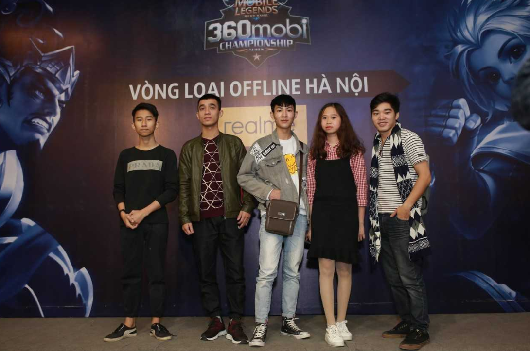 Các đội tuyển eSport chuyên nghiệp tập trung thi đấu Mobile Legends: Bang Bang VNG tại Hà Nội 10