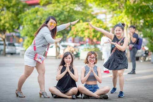 VLTK Mobile 3 năm nhìn lại: Xây dựng ngôi vương bằng những kỷ lục 4 VLTK Mobile 3 năm nhìn lại: Xây dựng ngôi vương bằng những kỷ lục 4
