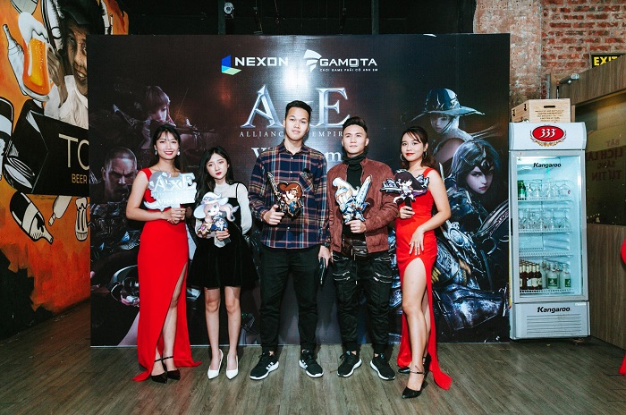 Big Offline AxE: Alliance x Empire ở Hà Nội tiếp đón hơn 200 game thủ 2 Big Offline AxE: Alliance x Empire ở Hà Nội tiếp đón hơn 200 game thủ 2