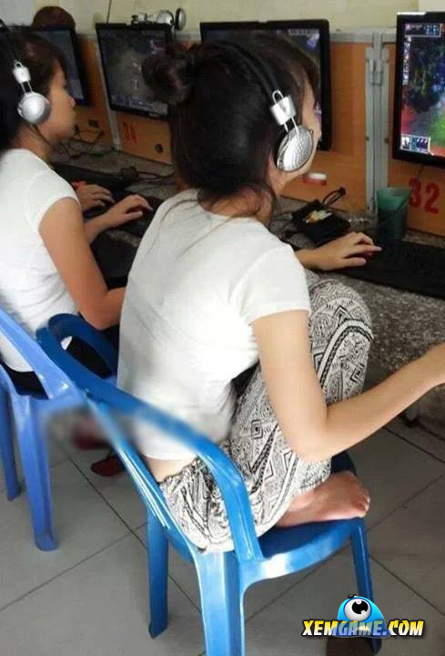 https://s3.cloud.cmctelecom.vn/2game-vn/pictures/images/2015/7/7/con_gai_choi_lien_minh_1.jpg