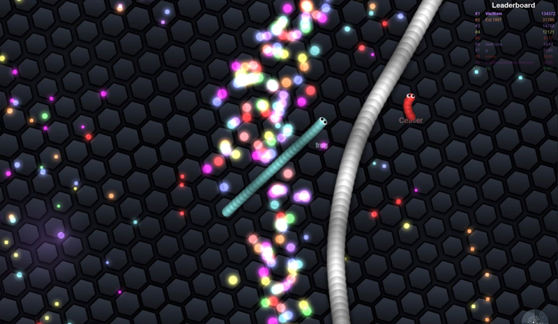 2game_18_5_Slither.io_4.png (800×465)