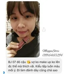 Bài viết Maggie