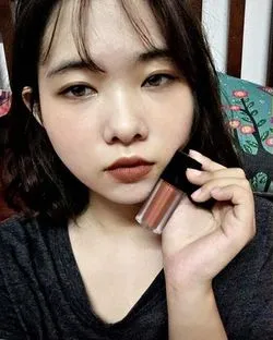 Bài viết Maggie