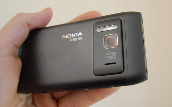nokia-n8-review-4.jpg