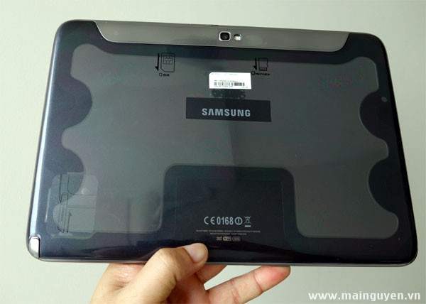 Galaxy-Note-10.1-Unbox_7.jpg