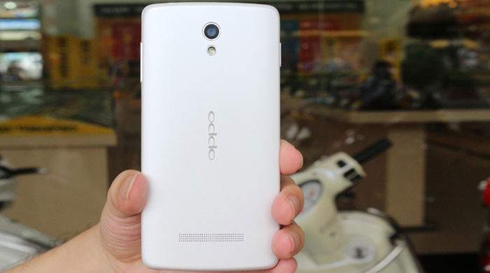 201402111952_oppo_r815_trang_2.jpg