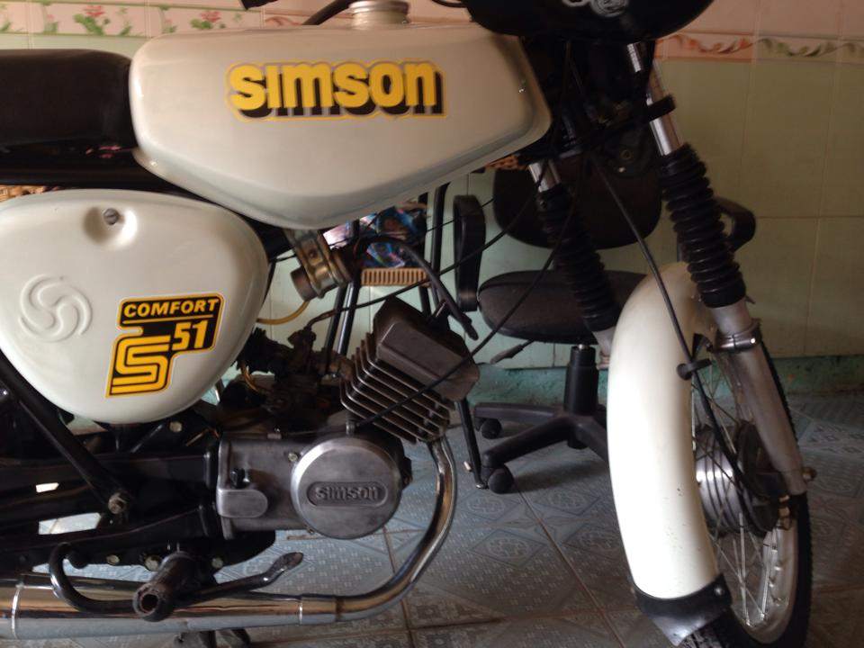 Xe máy Simson huyền thoại 31 năm tuổi giá 150 triệu đồng  Báo Dân trí