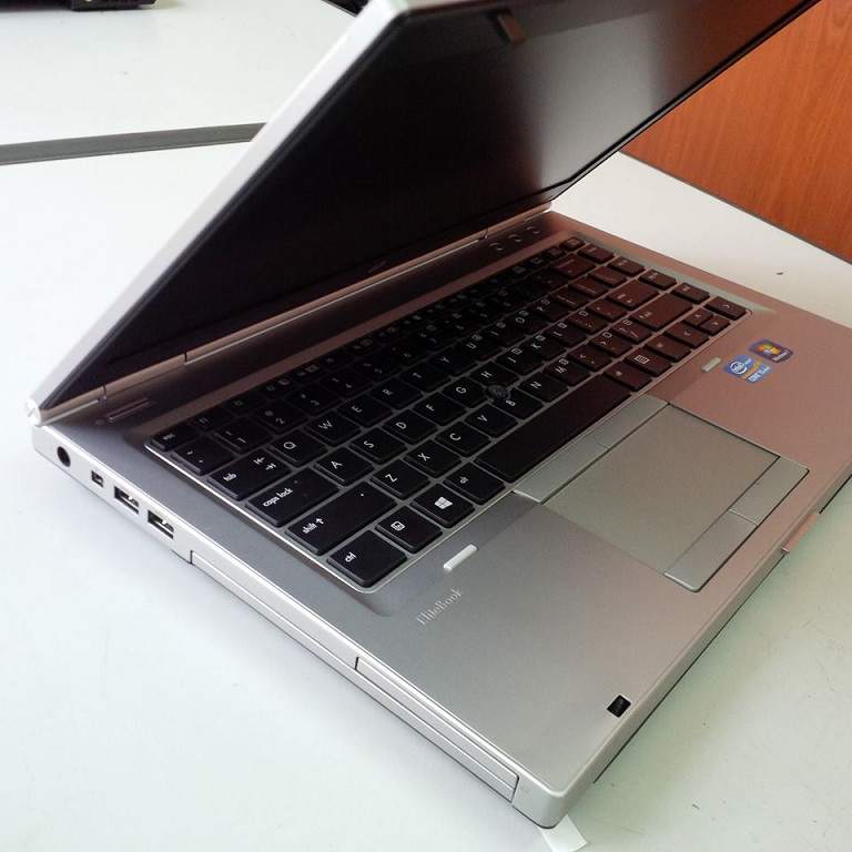 hp-elitebook-8460p-thinkking.jpg