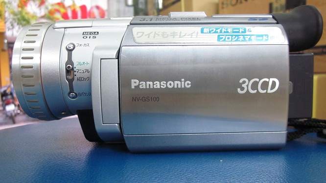 Bán máy quay băng DV6 Panasonic NV-GS100 hàng nội địa Japan