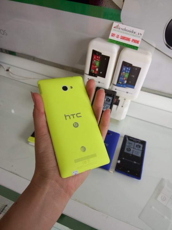 HTC8X3.jpg