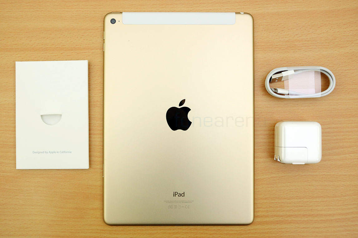 Apple-iPad-Air-2-Unboxing-1.jpg