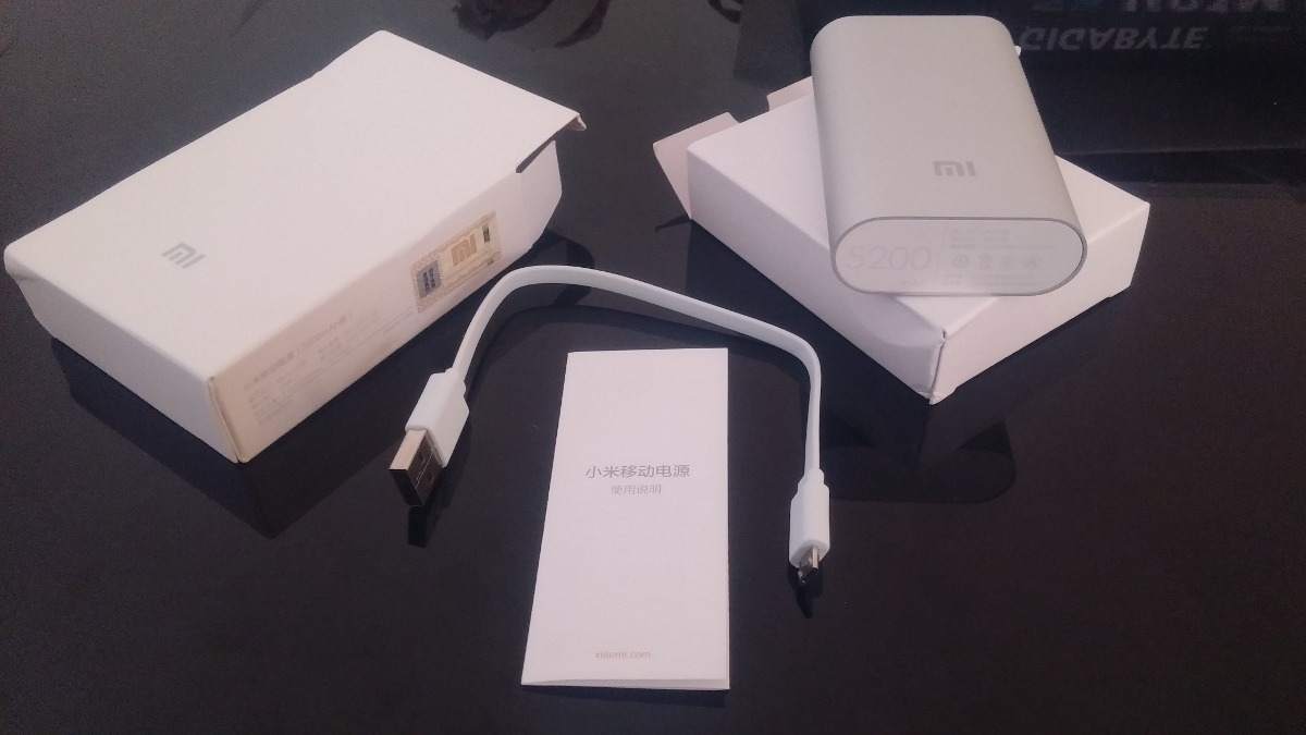 la-mejor-bateria-externa-original-xiaomi-power-bank-5200mah-19782-MPE20177540269_102014-F.jpg