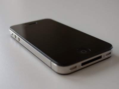 cach-chon-mua-mot-chiec-iphone-4s-cu-tot-42014-03-19-16-05-35.jpg