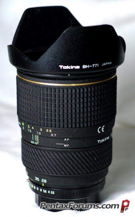 tokina-28-70-hood.jpg