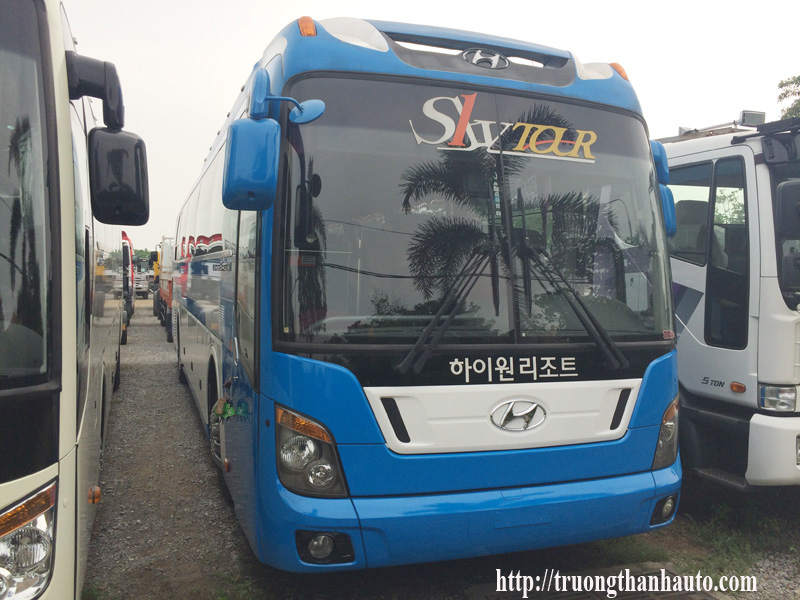 HYUNDAI UNIVERSE SPACE LUXURY (2).JPG