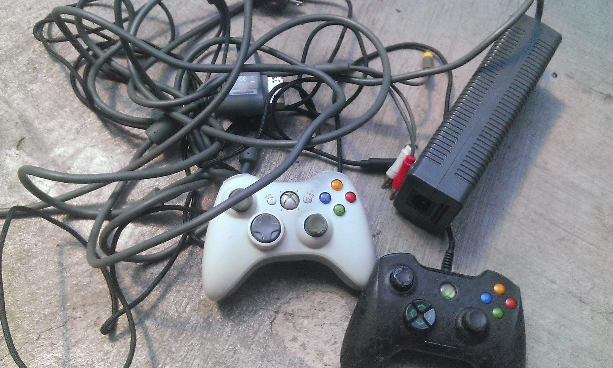 xbox 360 3.jpg