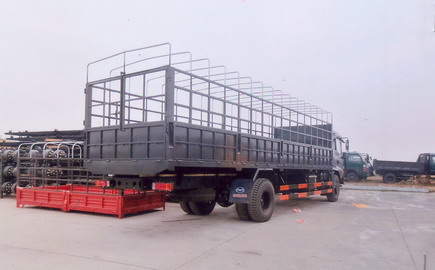 tải thung 8T.JPG