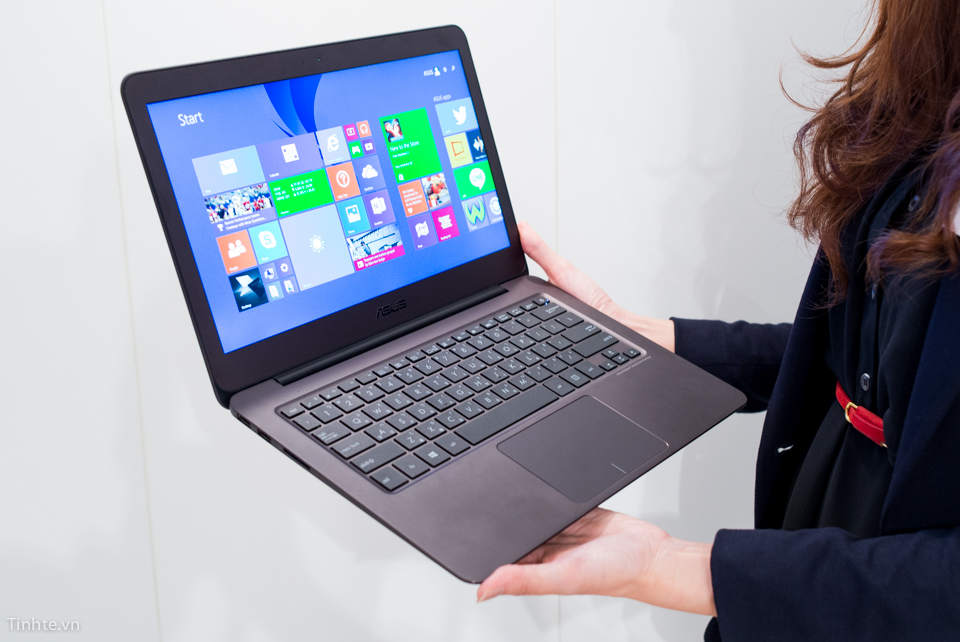 2584527_Tinhte_ZenBook_UX_305-14.jpg