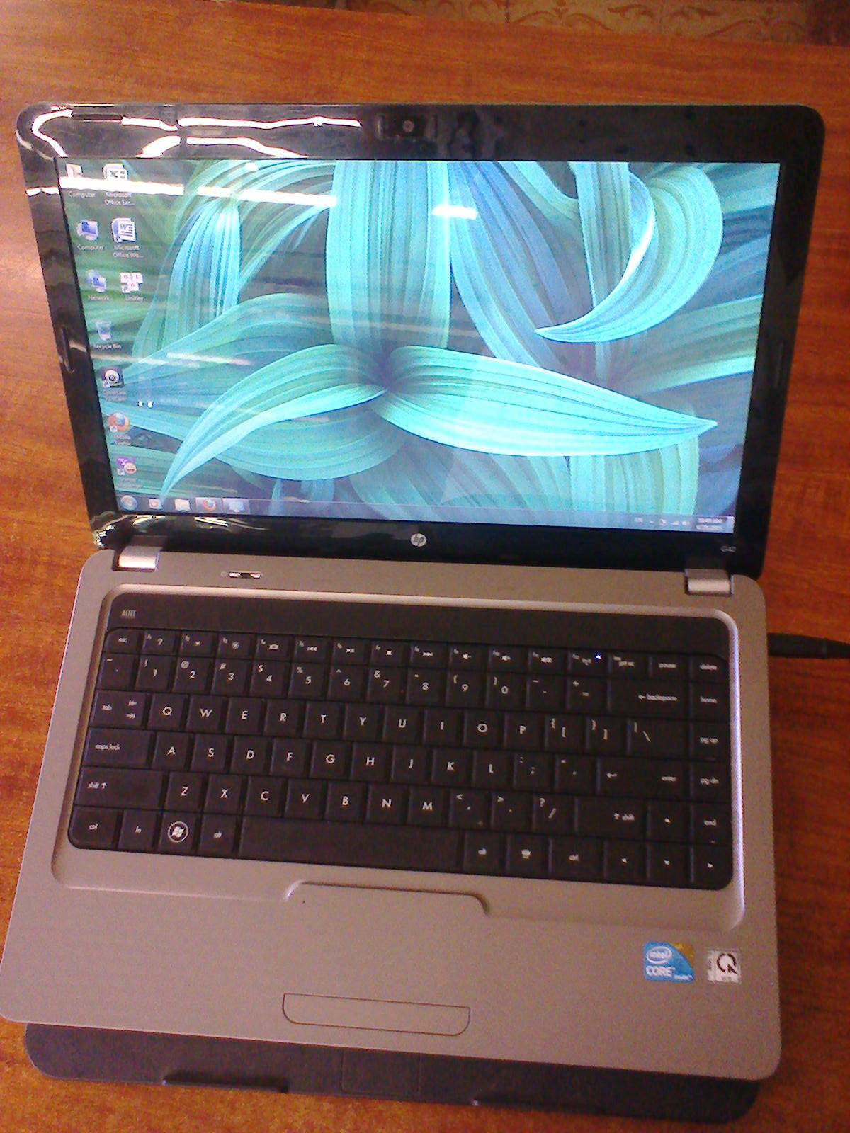 Laptop HP G42 (Intel Core i3-370M 2.4GHz, 2GB RAM, 320GB HDD, VGA Inte ...