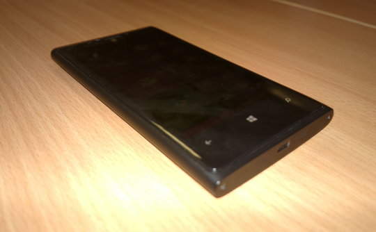 15601220_nokia-lumia-920-thee-quarter-540x334.jpg