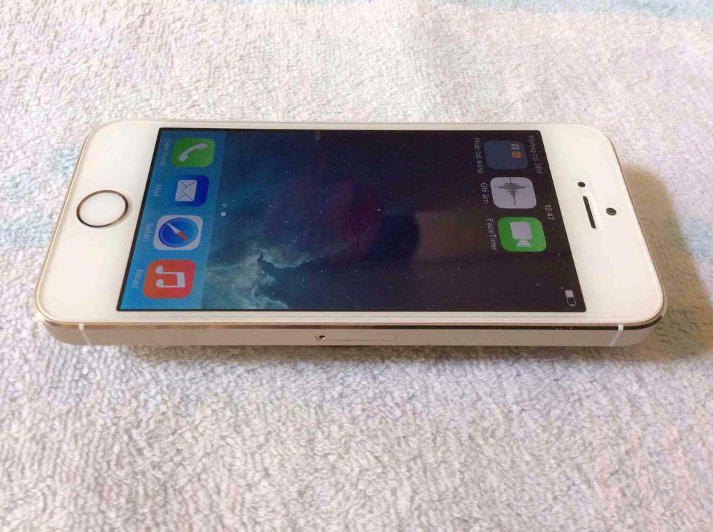 5s gold like new.jpg