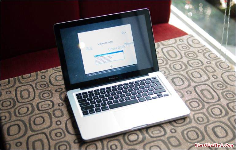 tren-tay-macbook-pro-13-moi-2011-md313-nang-cap-nhe-b84742.jpg