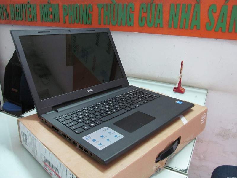 Dell Inspiron i3542-1.JPG