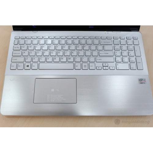 sony-vaio-svf15a13sgs-muamua-okio-2.jpg