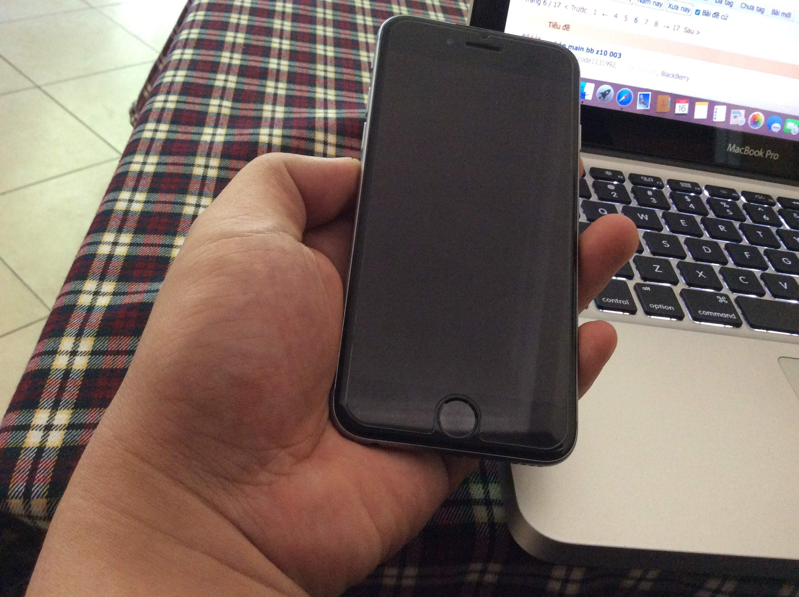 ip6 grey..jpg