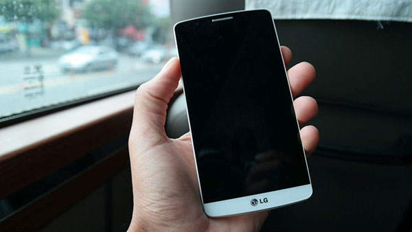 LG-G3-Cat-6-man-hinh.jpg