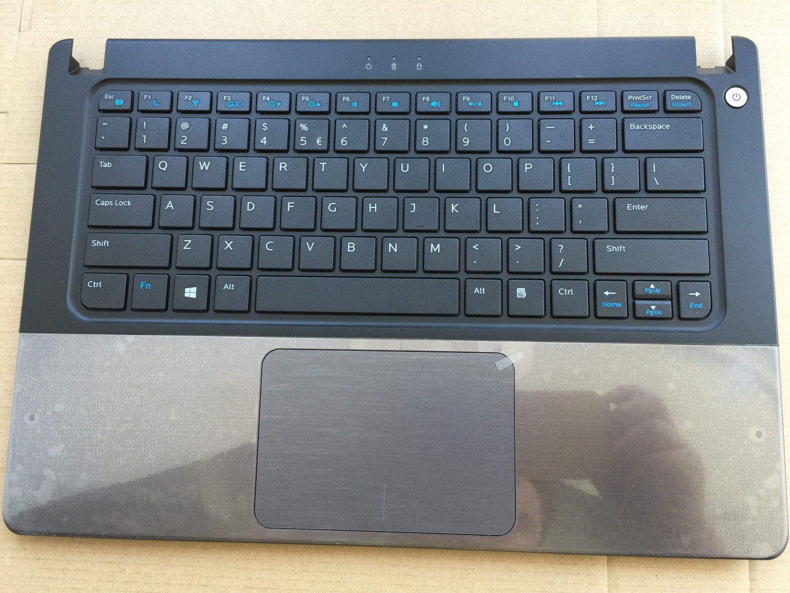 ban phim dell vostro 5460.jpg