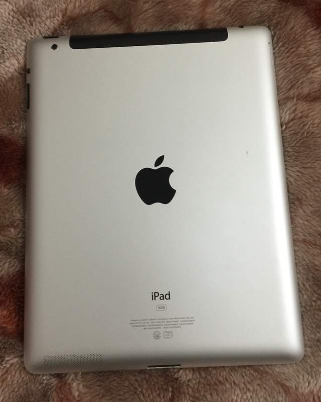 .iPad2T x 2.JPG