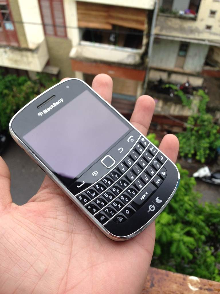 9900 teltra.jpg