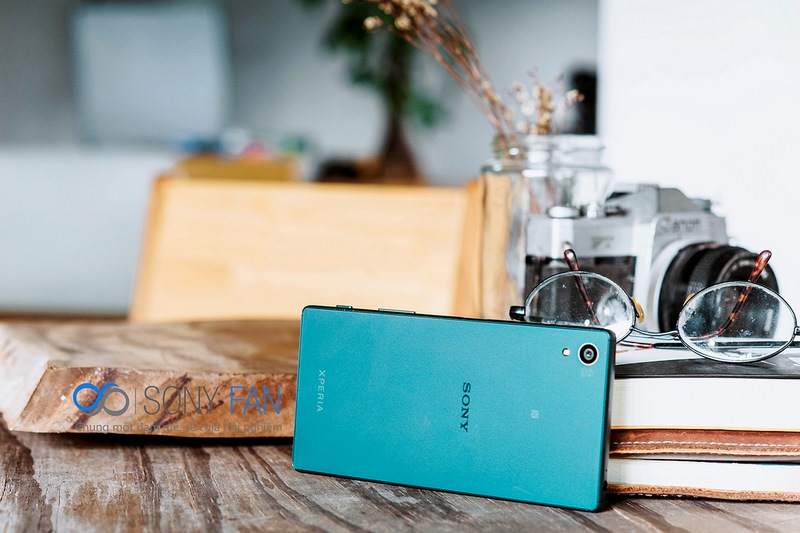 xperia_z5_blue_1.jpg