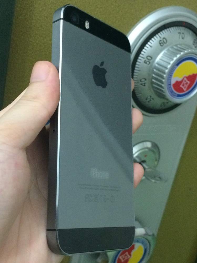 iP5S 09 (4).JPG