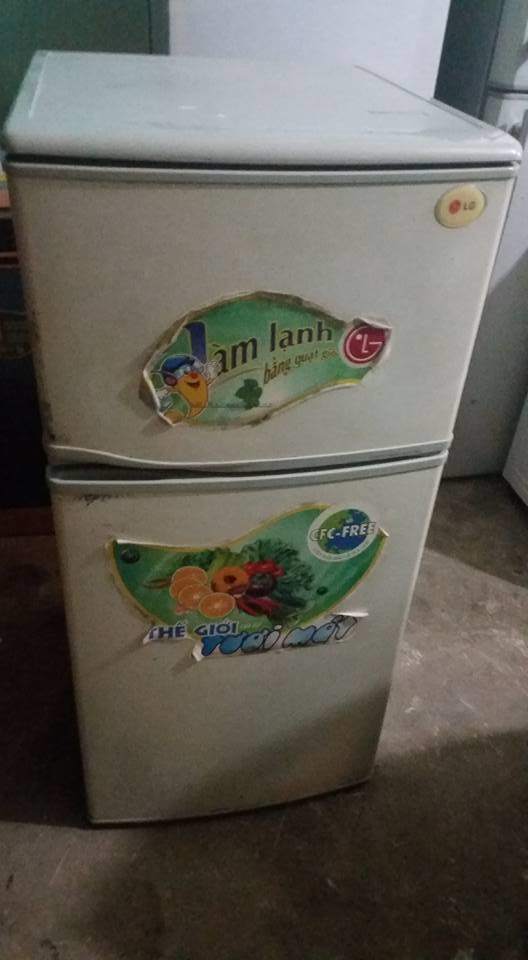 Tu lanh 140lit gia 1tr600k.jpg