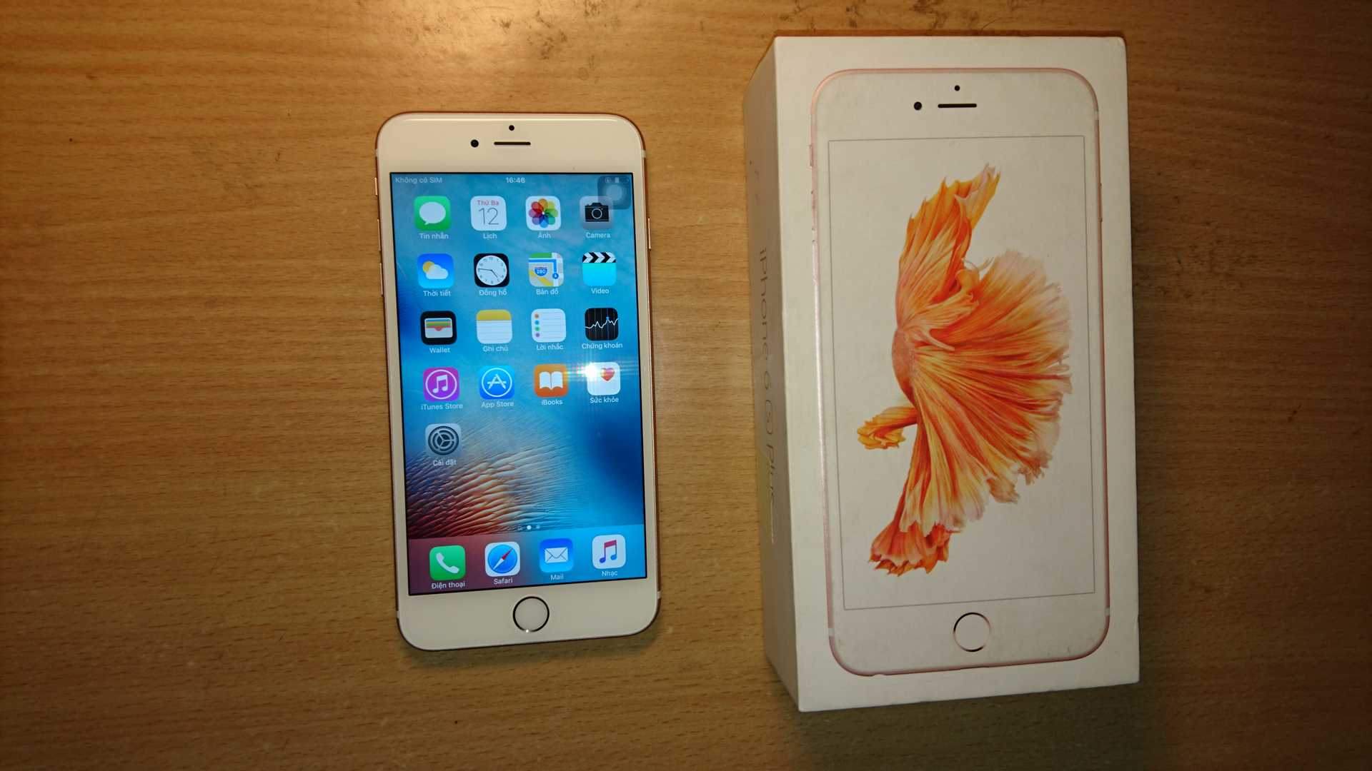 iphone 2.JPG