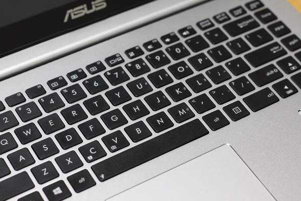 can_canh_asus_s400c_9.jpg
