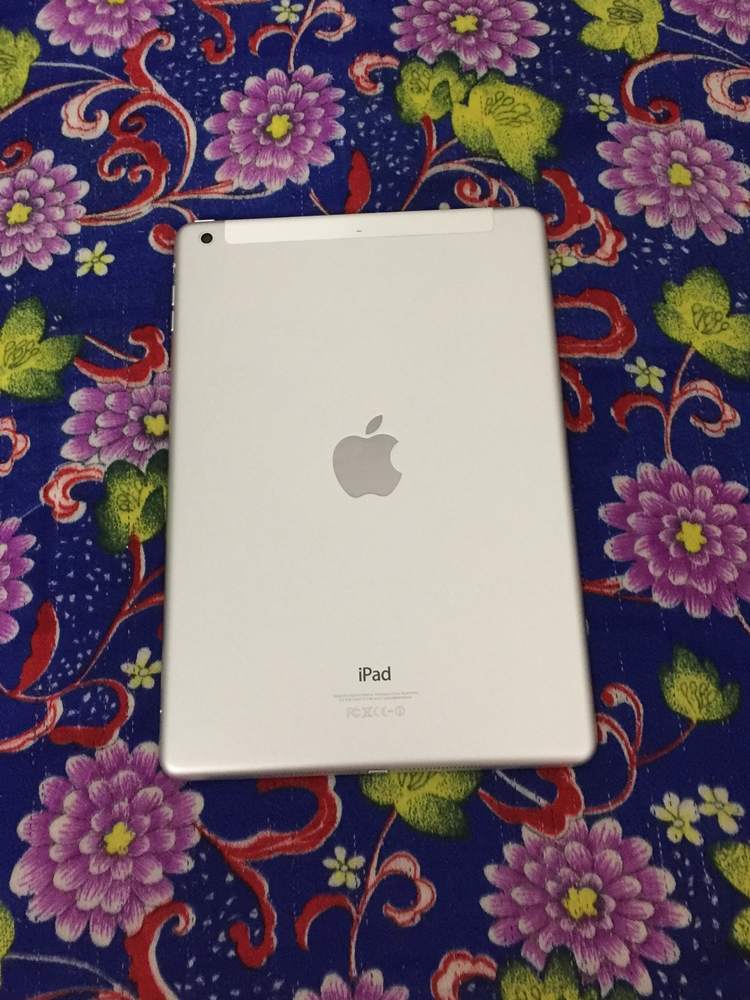 .iPad Air vo 2.JPG