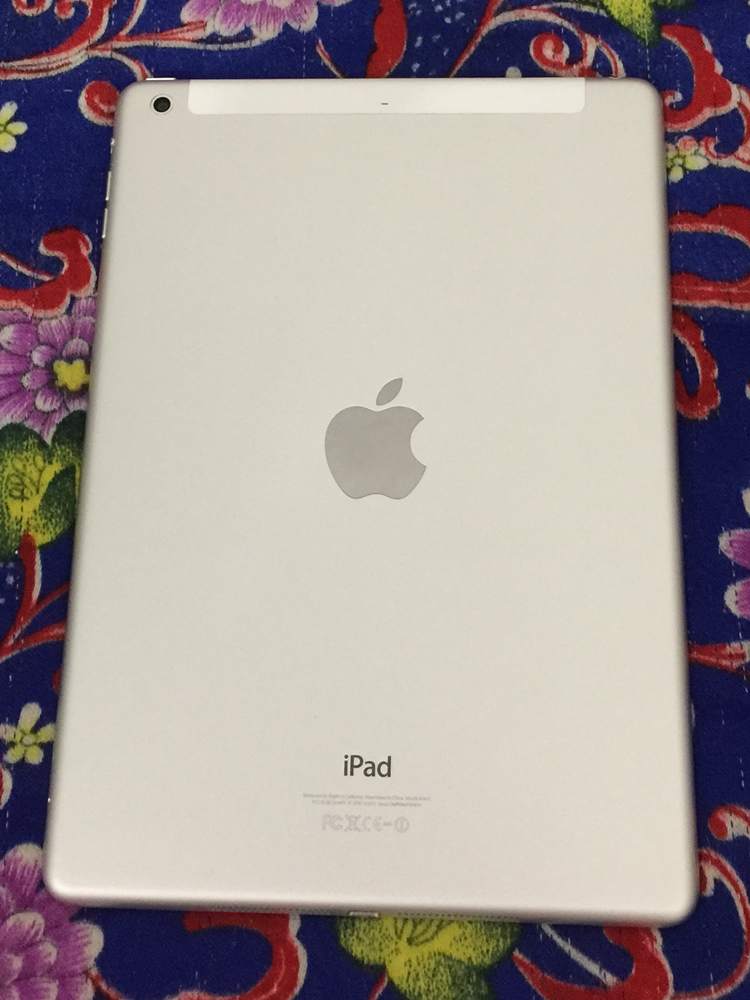 .iPad Air vo 3.JPG