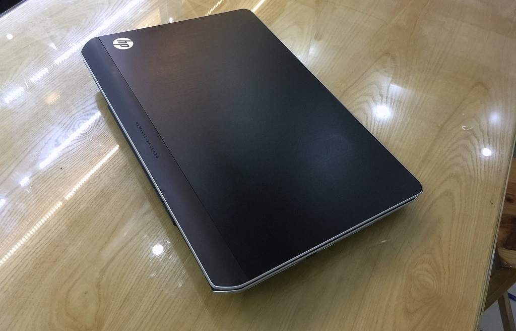 Laptop HP Pavilion dv7-7005se_5.jpg