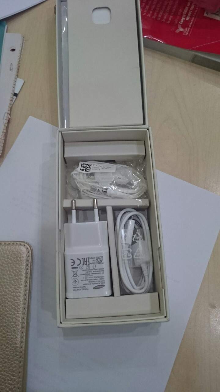 image-fdd5b67b9ce1bb6a924a9f2f0bd6cd2dd4bd2e92bdfcc9892796cb6441af5f80-V.jpg