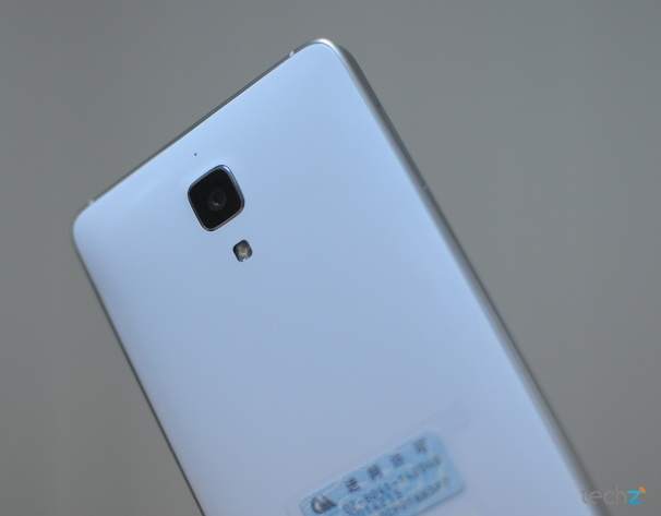 image-1460426807-image-1407499897-Xiaomi-mi4-techz17.jpg